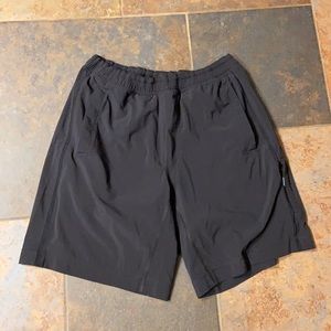 Lululemon Pacebreaker men’s shorts